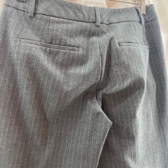 United Colors of Benetton Women Gray Pinstripe Straight Leg Dress Pants 30" Read - Picture 3 of 7
